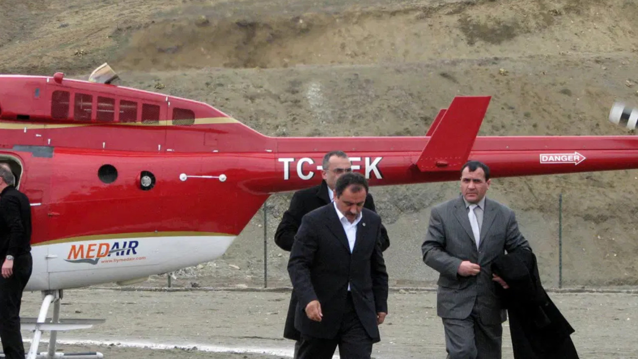 Erdoğan’a suikast yapmak isteyen FETÖ’cüler Yazıcıoğlu’nun kara kutusunu sökmüş! Adil Öksüz’ün kaydı çıktı